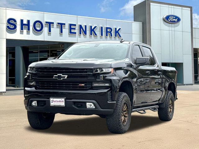Used 2020 Chevrolet Silverado 1500 LT Trail Boss image 3