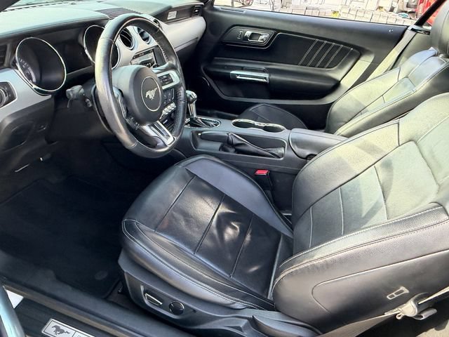 Used 2016 Ford Mustang Premium RWD image 11