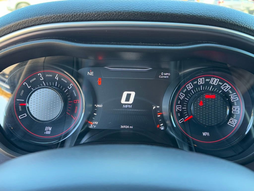 Used 2019 Dodge Challenger R/T Scat Pack w/ Stars & Stripes Edition image 7