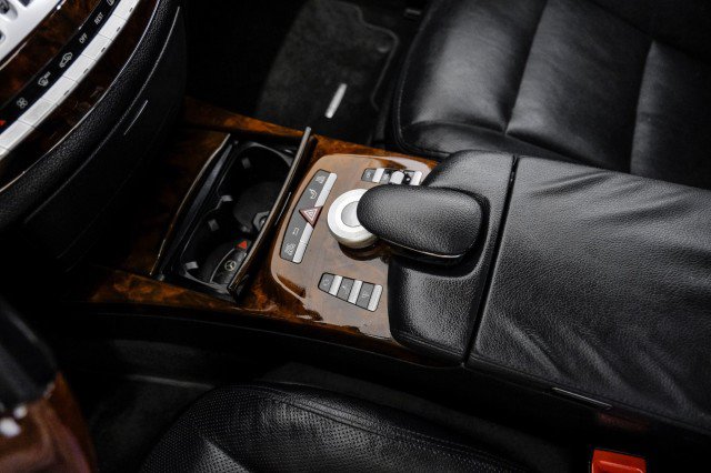 Used 2013 Mercedes-Benz S 550 image 24