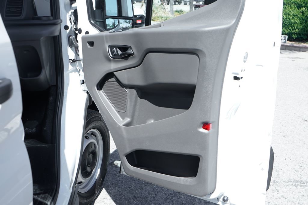 Used 2025 Ford Transit 150 148 Medium Roof RWD image 34
