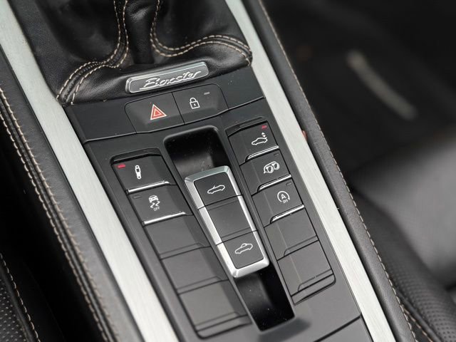 Certified 2022 Porsche 718 Boxster image 35