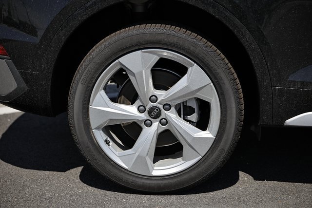 New 2025 Audi Q5 2.0T Premium Plus image 5