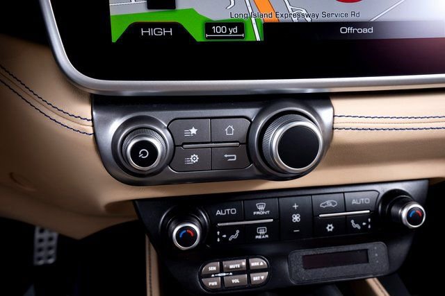 Certified 2019 Ferrari Portofino image 48