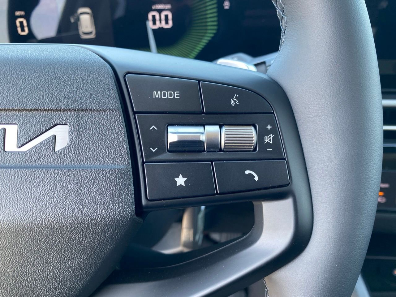 New 2026 Kia Sportage LX image 15