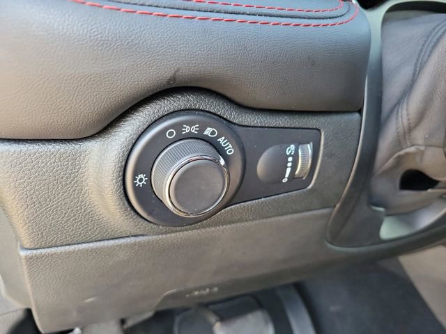 Used 2025 Dodge Durango GT AWD/4WD image 30
