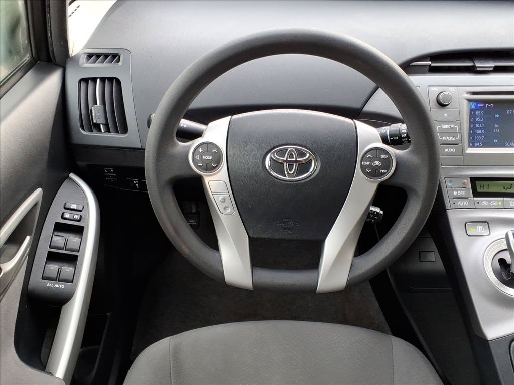 Used 2013 Toyota Prius Two FWD image 6