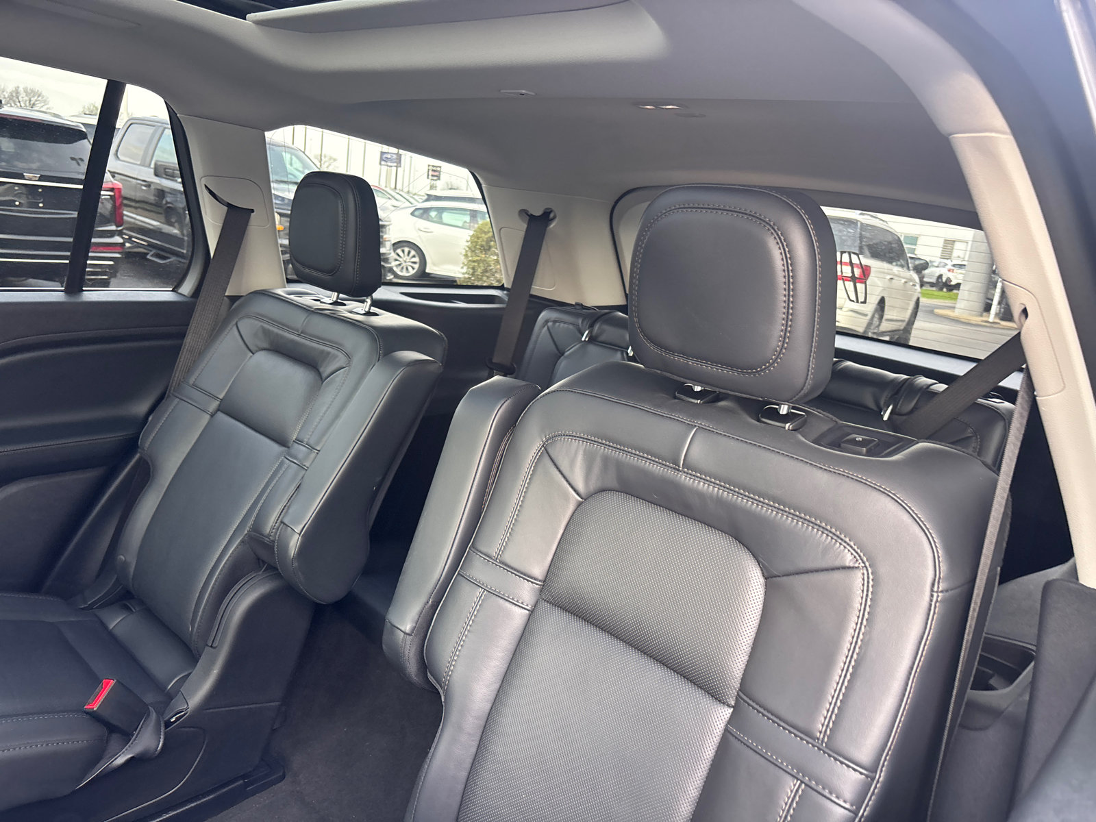 New 2026 Lincoln Aviator Reserve AWD/4WD image 26