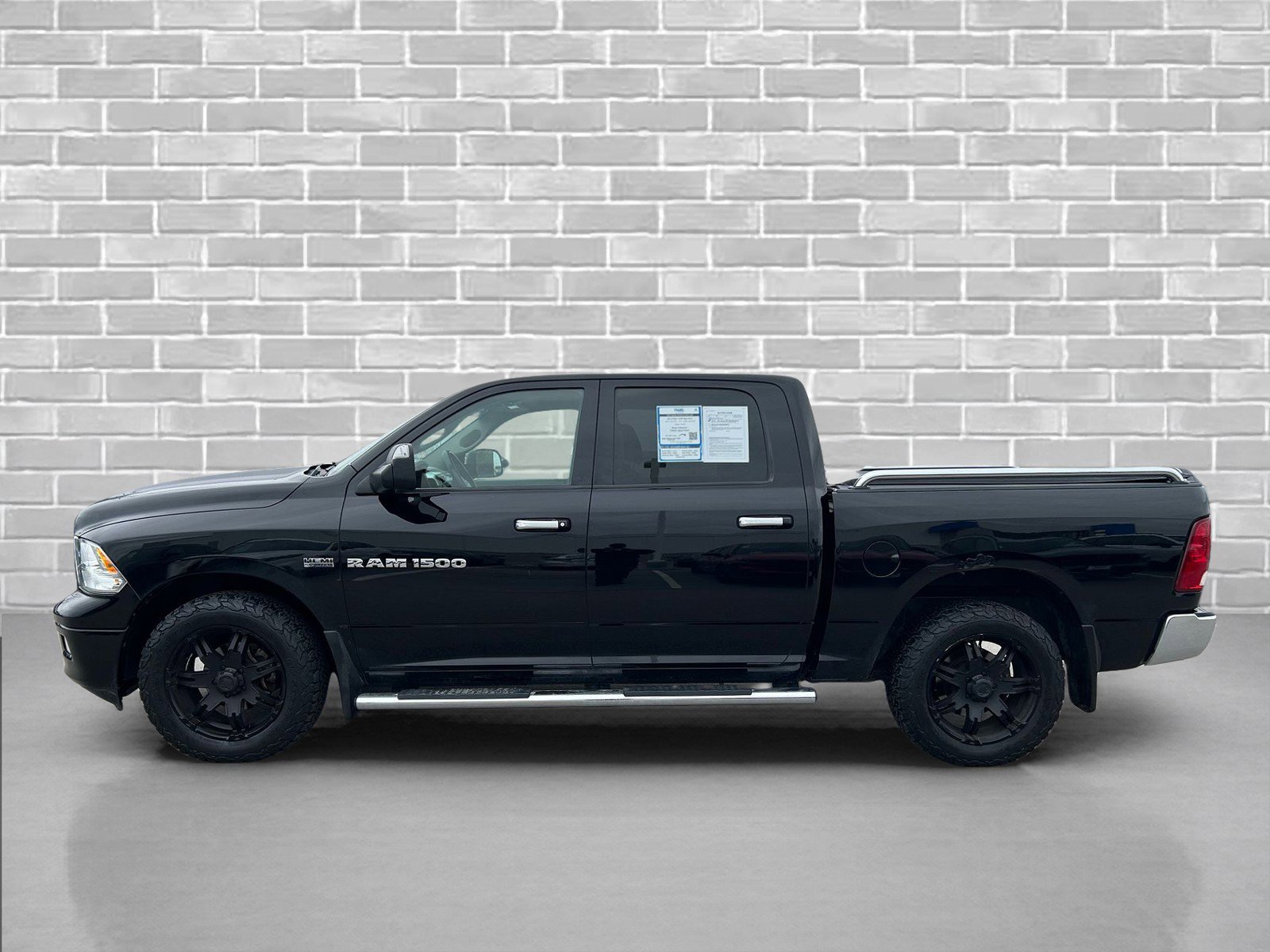 Used 2012 RAM 1500 Big Horn w/ Luxury Group image 2