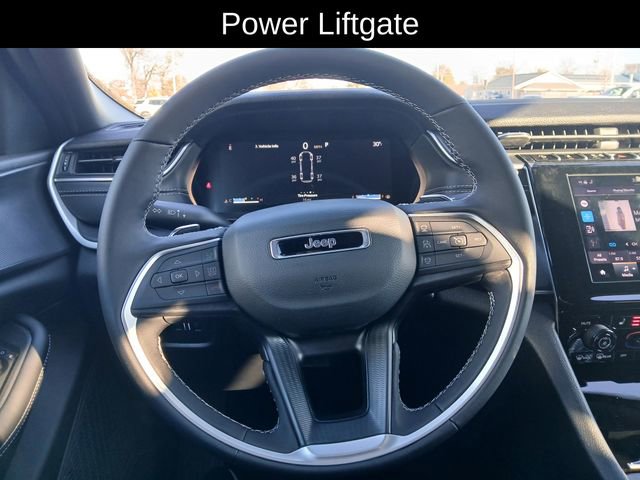 New 2025 Jeep Grand Cherokee L Laredo image 21