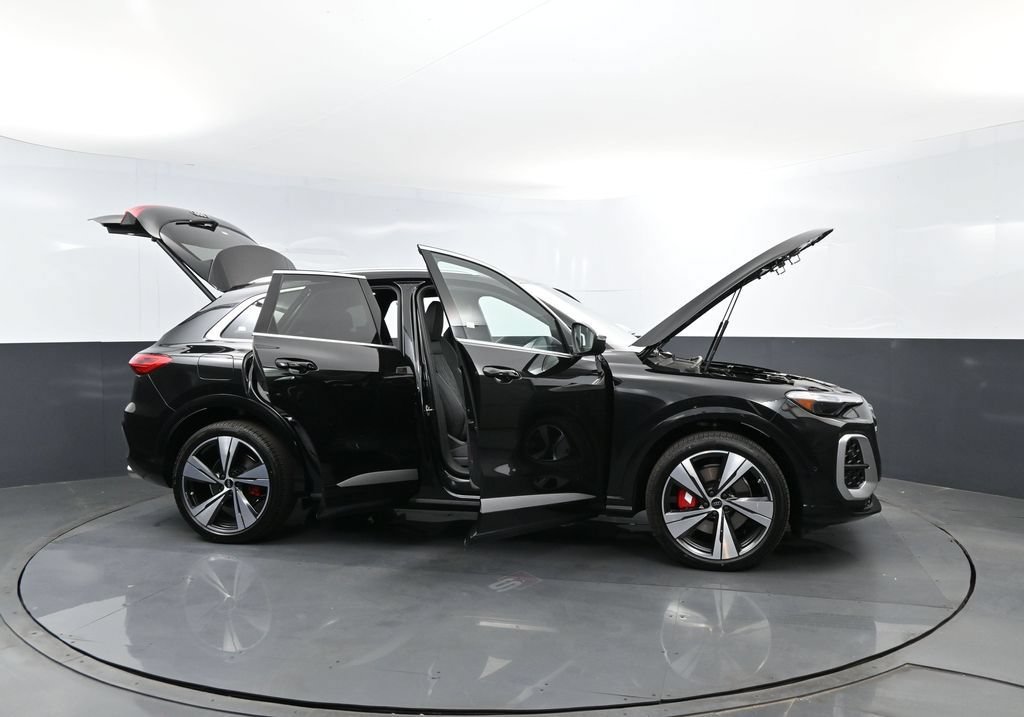 New 2026 Audi SQ5 Premium Plus AWD/4WD image 28