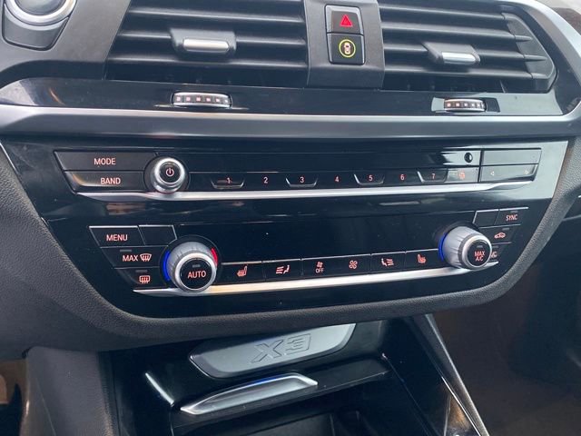 Used 2021 BMW X3 xDrive30e image 14