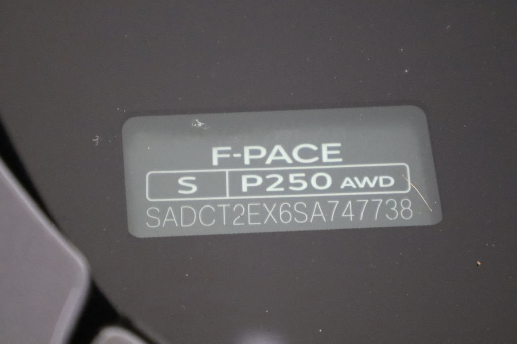 Used 2025 Jaguar F-PACE R-Dynamic S AWD/4WD image 41