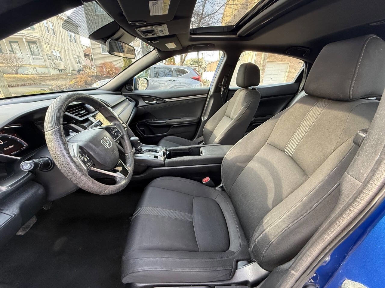 Used 2019 Honda Civic EX image 9