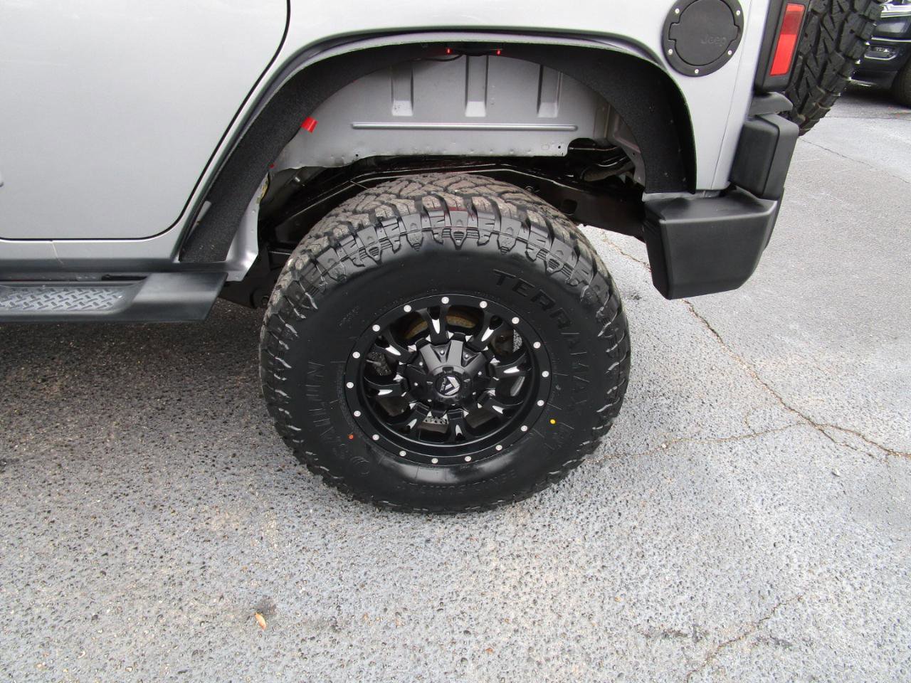Used 2013 Jeep Wrangler Unlimited Sport AWD/4WD image 21