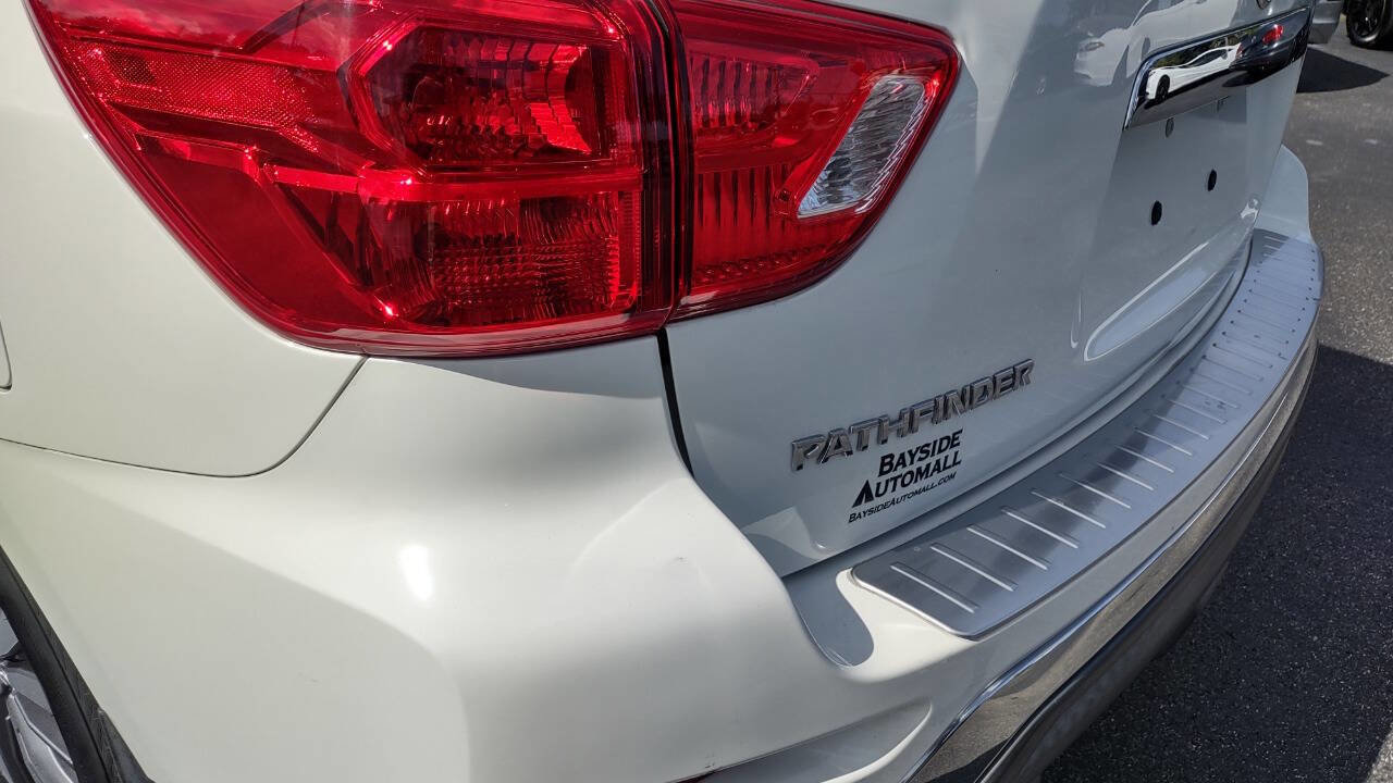 Used 2017 Nissan Pathfinder S image 37