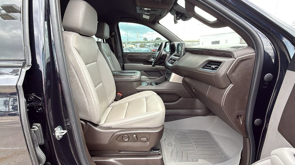 Used 2023 Chevrolet Tahoe Z71 AWD/4WD image 31