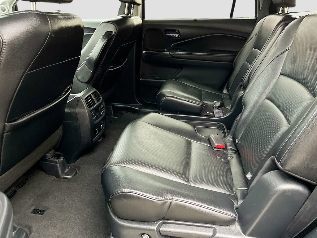 Used 2020 Honda Pilot Elite image 25