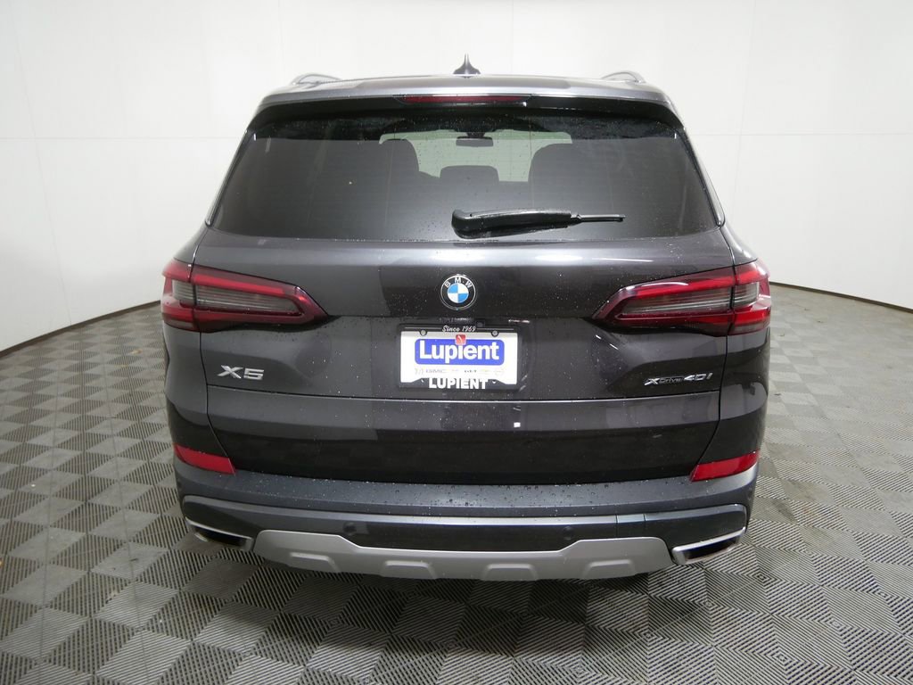 Used 2023 BMW X5 xDrive40i image 4