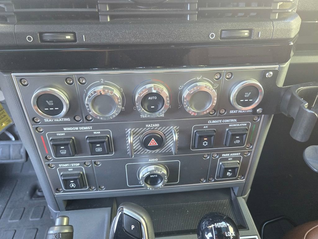 Used 2024 INEOS Grenadier Fieldmaster Edition image 17