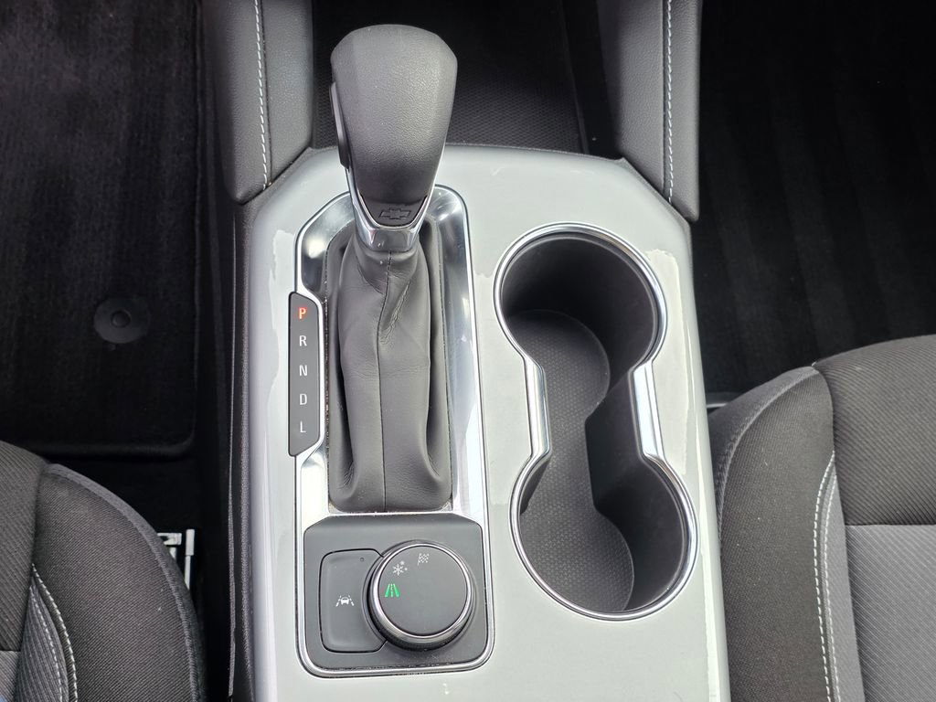 Used 2025 Chevrolet Blazer LT image 24