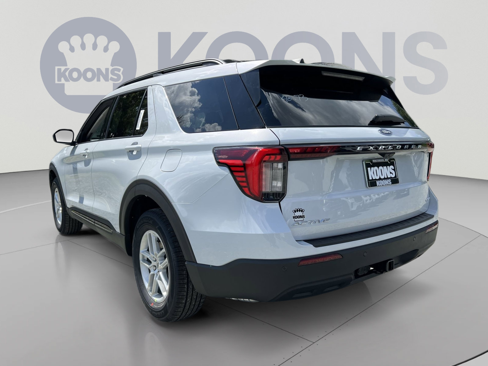 New 2026 Ford Explorer Active AWD/4WD image 4