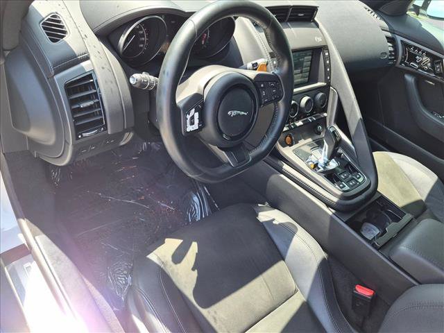 Used 2017 Jaguar F-TYPE S AWD/4WD image 10