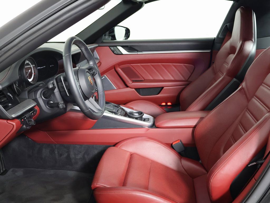 Certified 2021 Porsche 911 Targa 4S AWD/4WD image 8