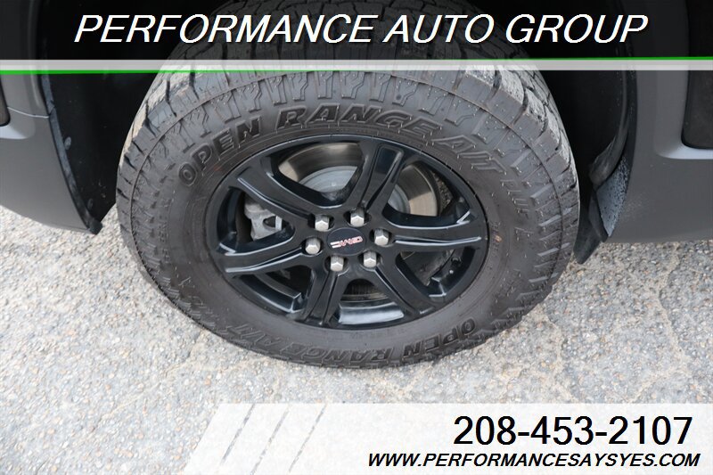 Used 2020 GMC Acadia AT4 w/ Driver Alert Package II AWD/4WD image 6