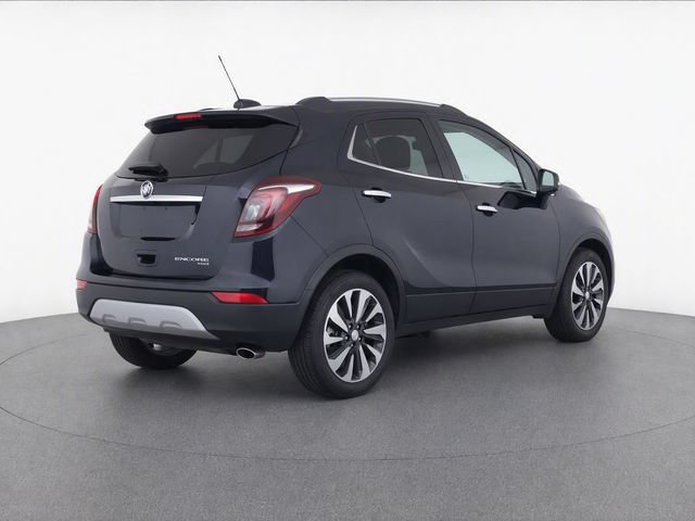 Used 2022 Buick Encore Preferred w/ Safety Package AWD/4WD image 4