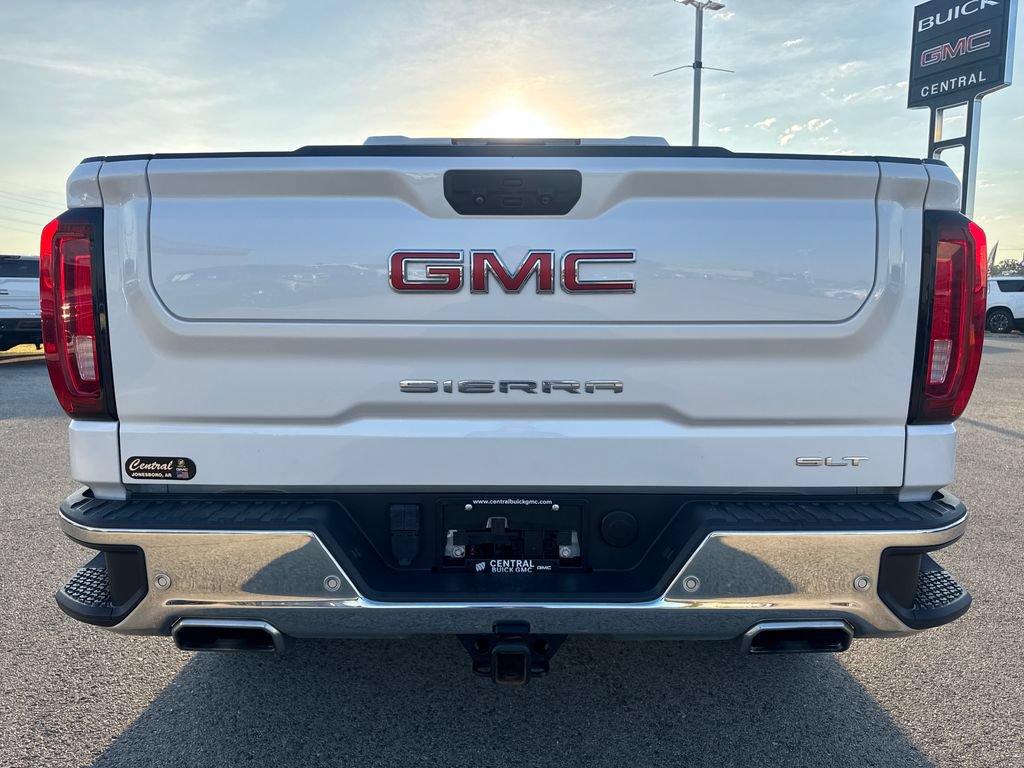 Used 2023 GMC Sierra 1500 SLT w/ SLT Premium Plus Package AWD/4WD image 5