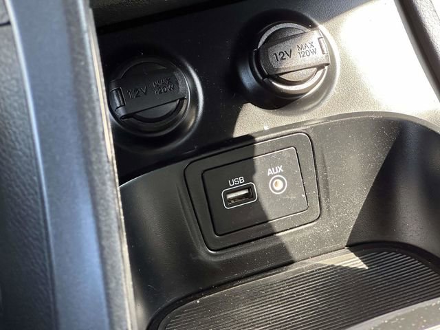 Used 2017 Hyundai Santa Fe Sport image 7