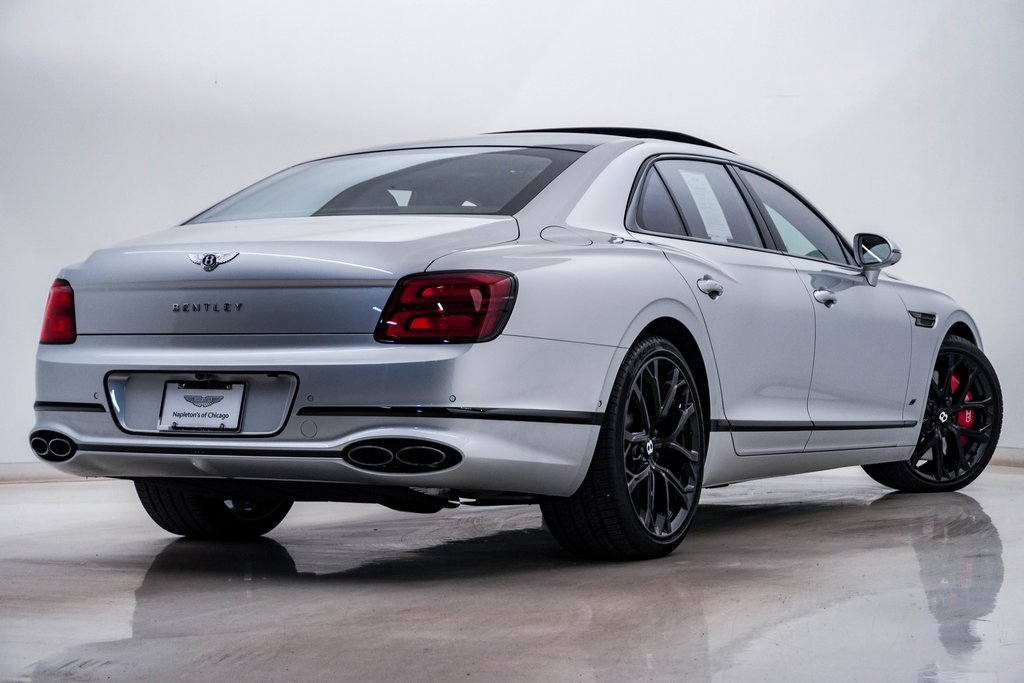 Used 2023 Bentley Flying Spur S V8 image 9