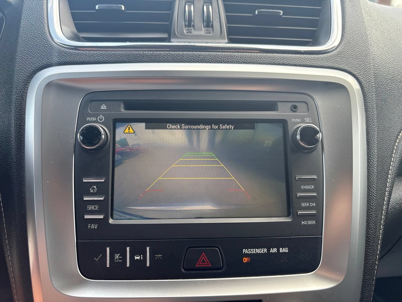 Used 2016 GMC Acadia SL FWD image 23