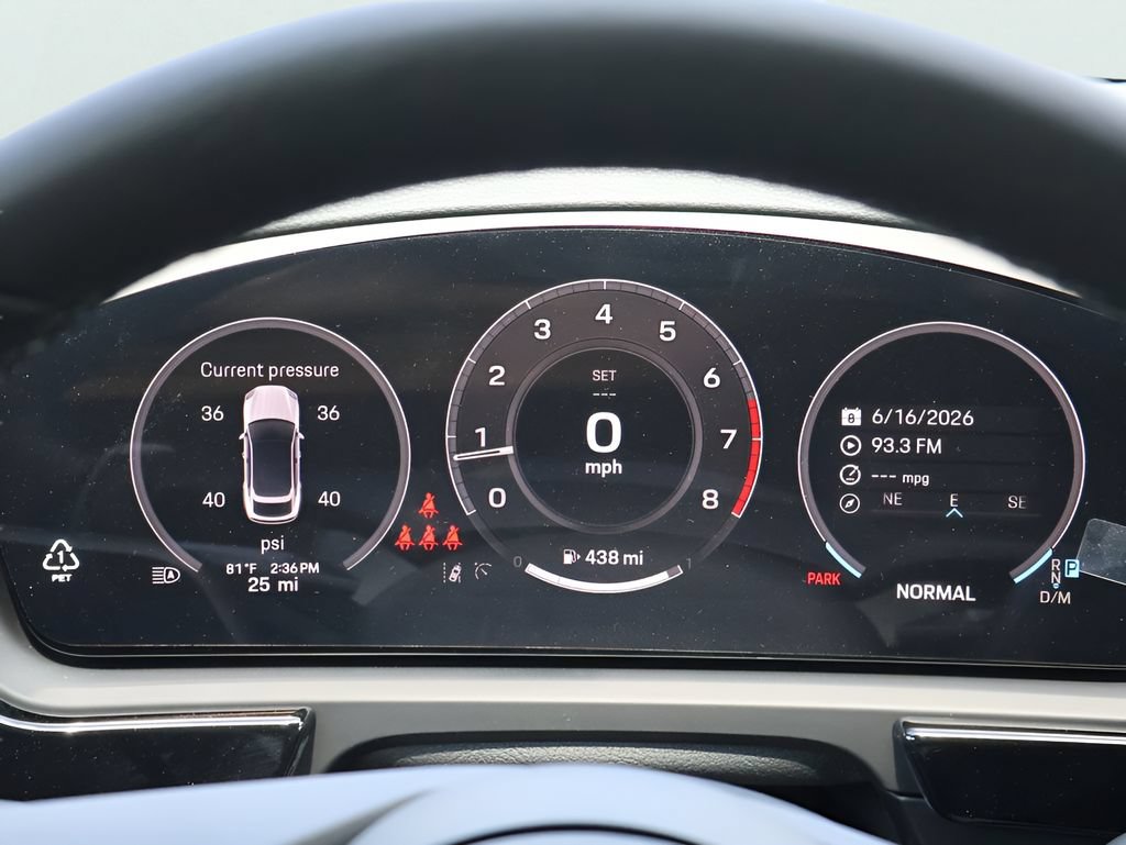 New 2026 Porsche Cayenne Coupe AWD/4WD image 27