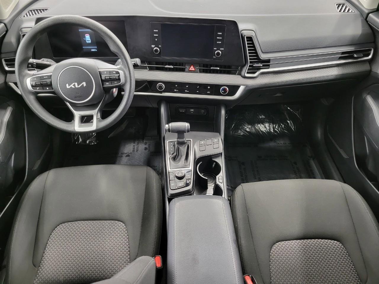 Used 2025 Kia Sportage LX AWD/4WD image 6