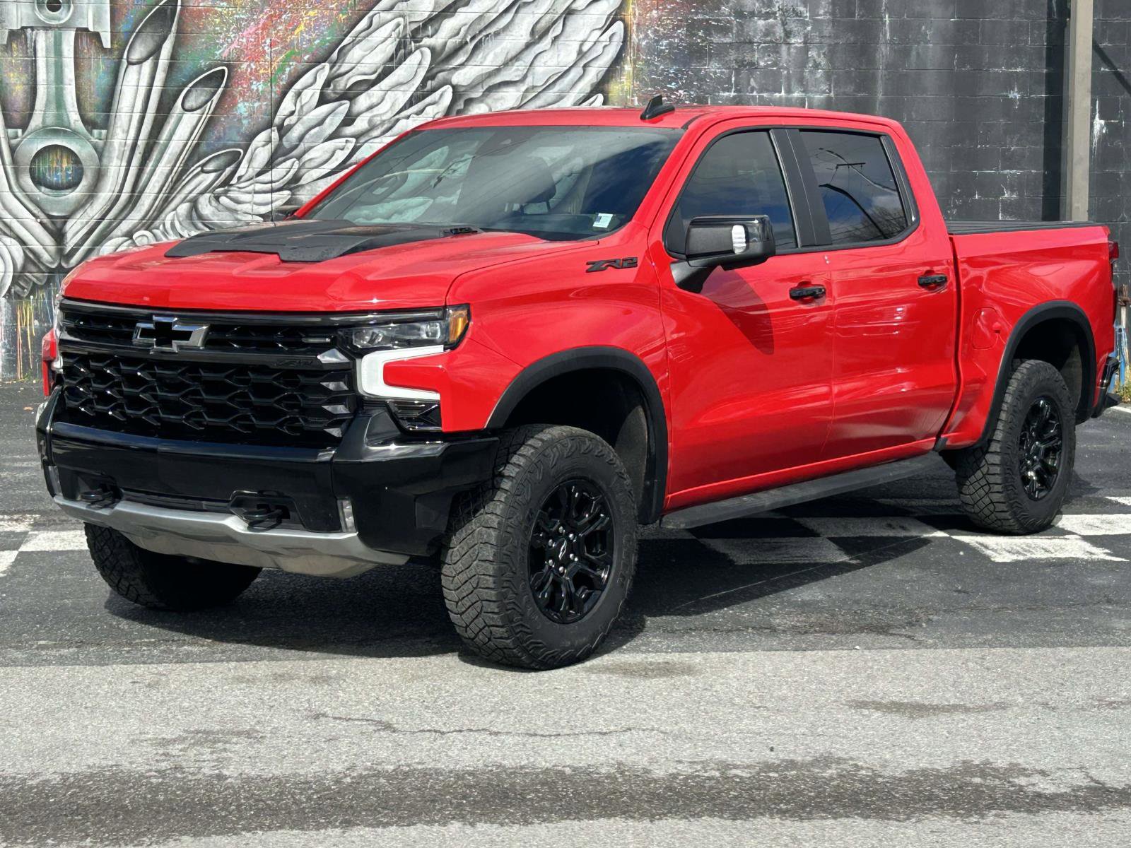 Used 2024 Chevrolet Silverado 1500 ZR2 w/ Technology Package image 7