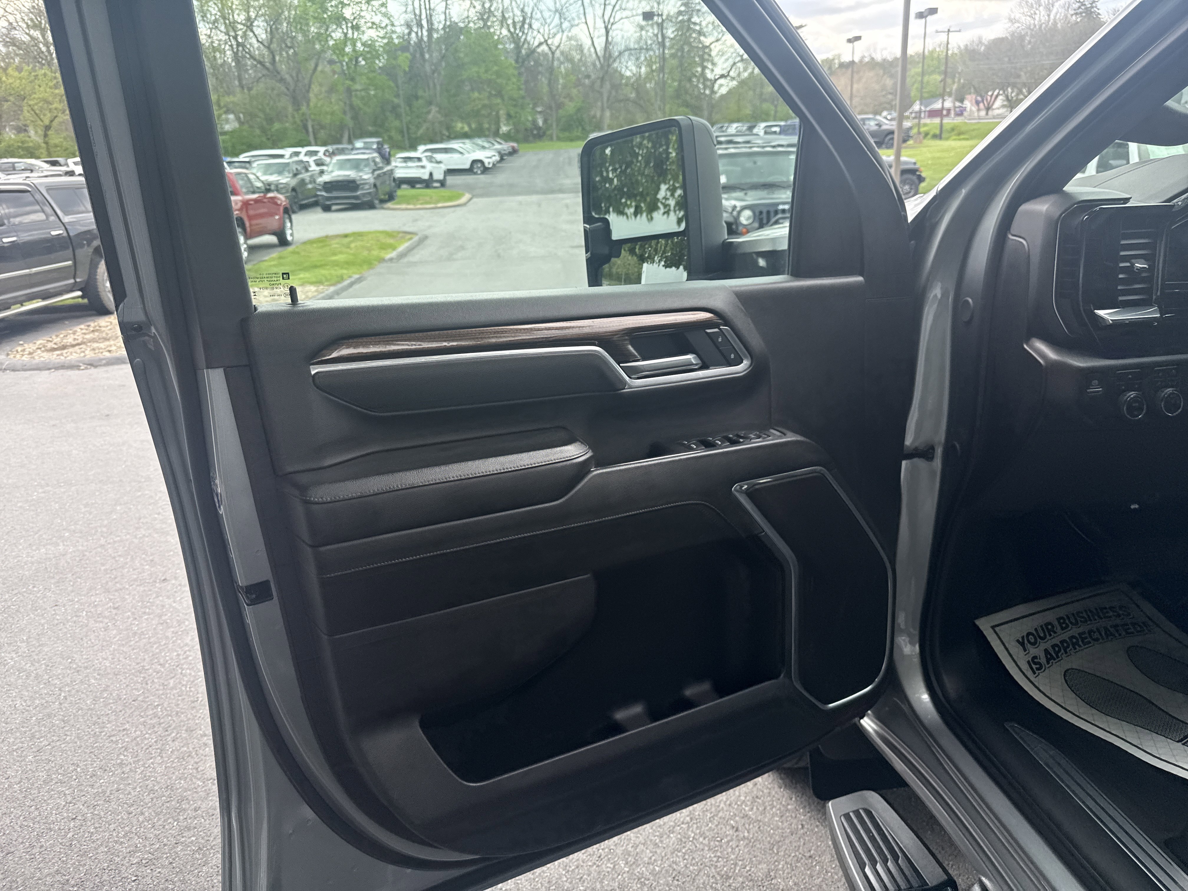 Used 2025 Chevrolet Silverado 3500 LT w/ All Star Edition AWD/4WD image 15