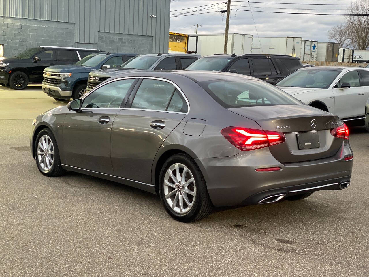 Used 2022 Mercedes-Benz A 220 4MATIC image 3