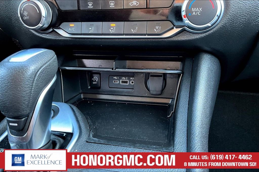 Used 2024 Nissan Sentra SV FWD image 16