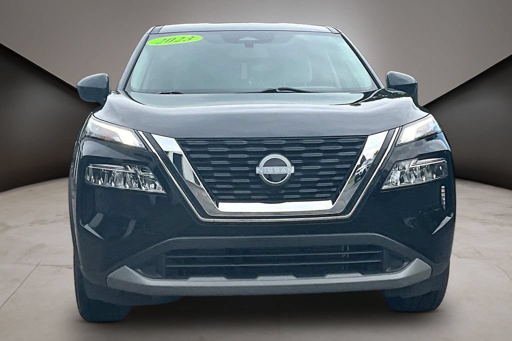 Certified 2023 Nissan Rogue SV AWD/4WD image 2