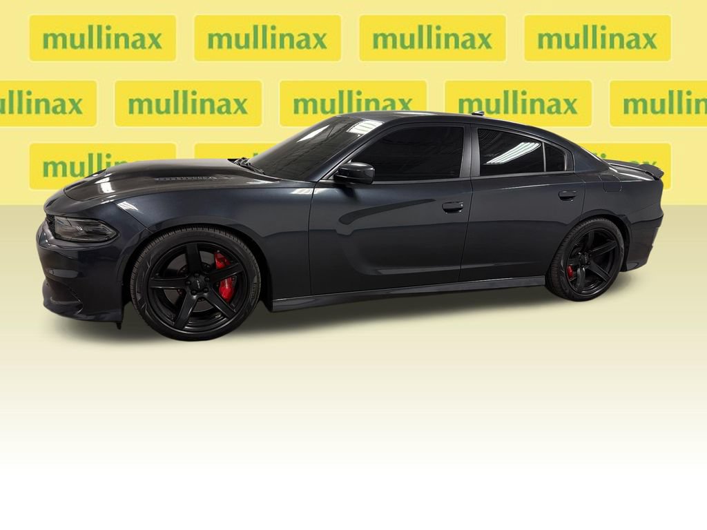 Used 2018 Dodge Charger SRT RWD image 12