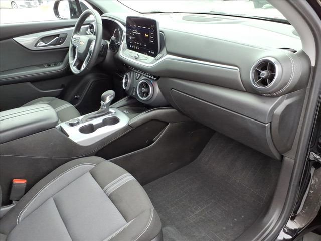 Used 2024 Chevrolet Blazer LT w/ Convenience Package image 26