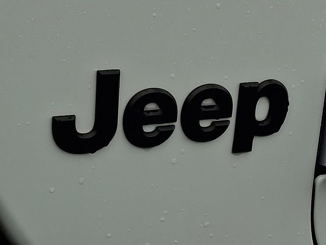 Used 2024 Jeep Wrangler Sport S image 29