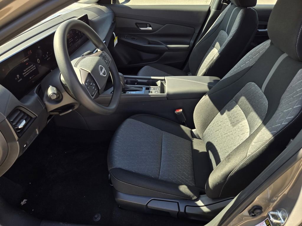 New 2026 Nissan Sentra SV image 17