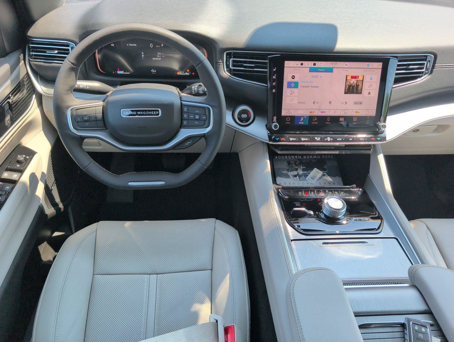 New 2026 Jeep Grand Wagoneer 4WD w/ Premium Group I image 32