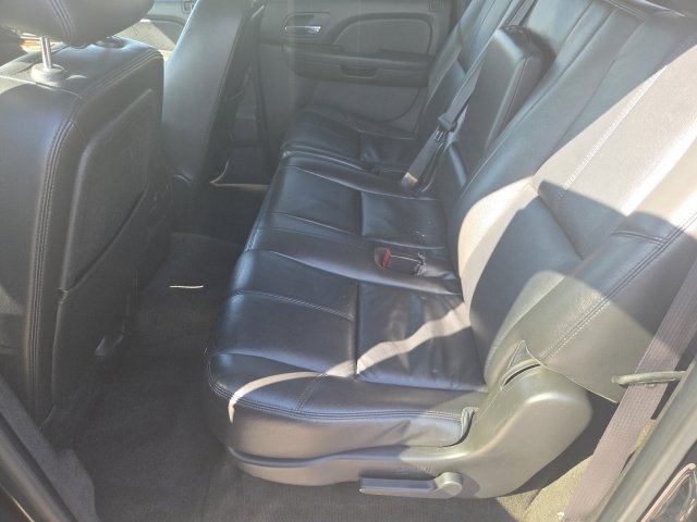 Used 2012 GMC Yukon XL SLT w/ SLT-2 Equipment Package image 13