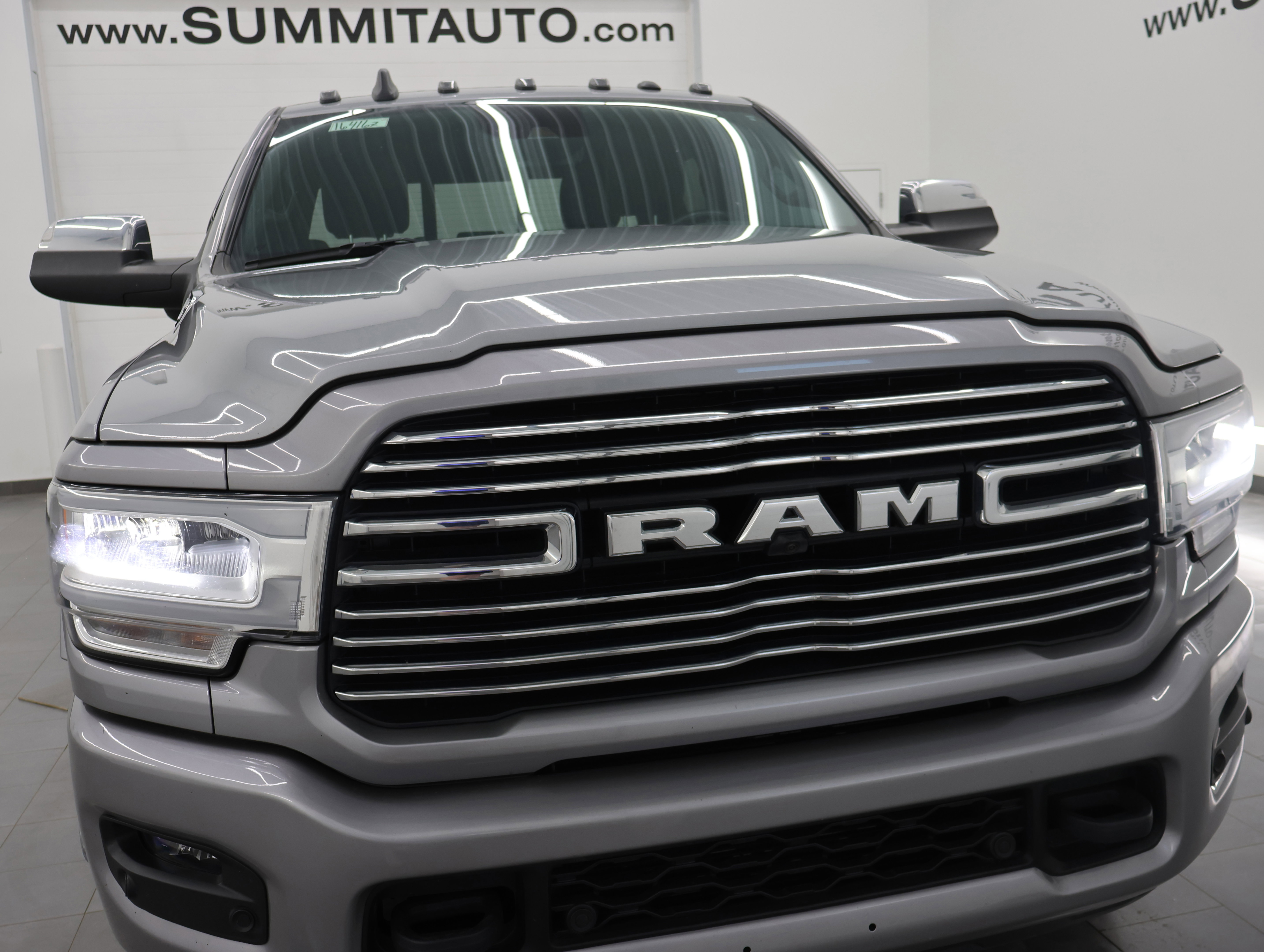 Used 2020 RAM 3500 Laramie AWD/4WD image 26
