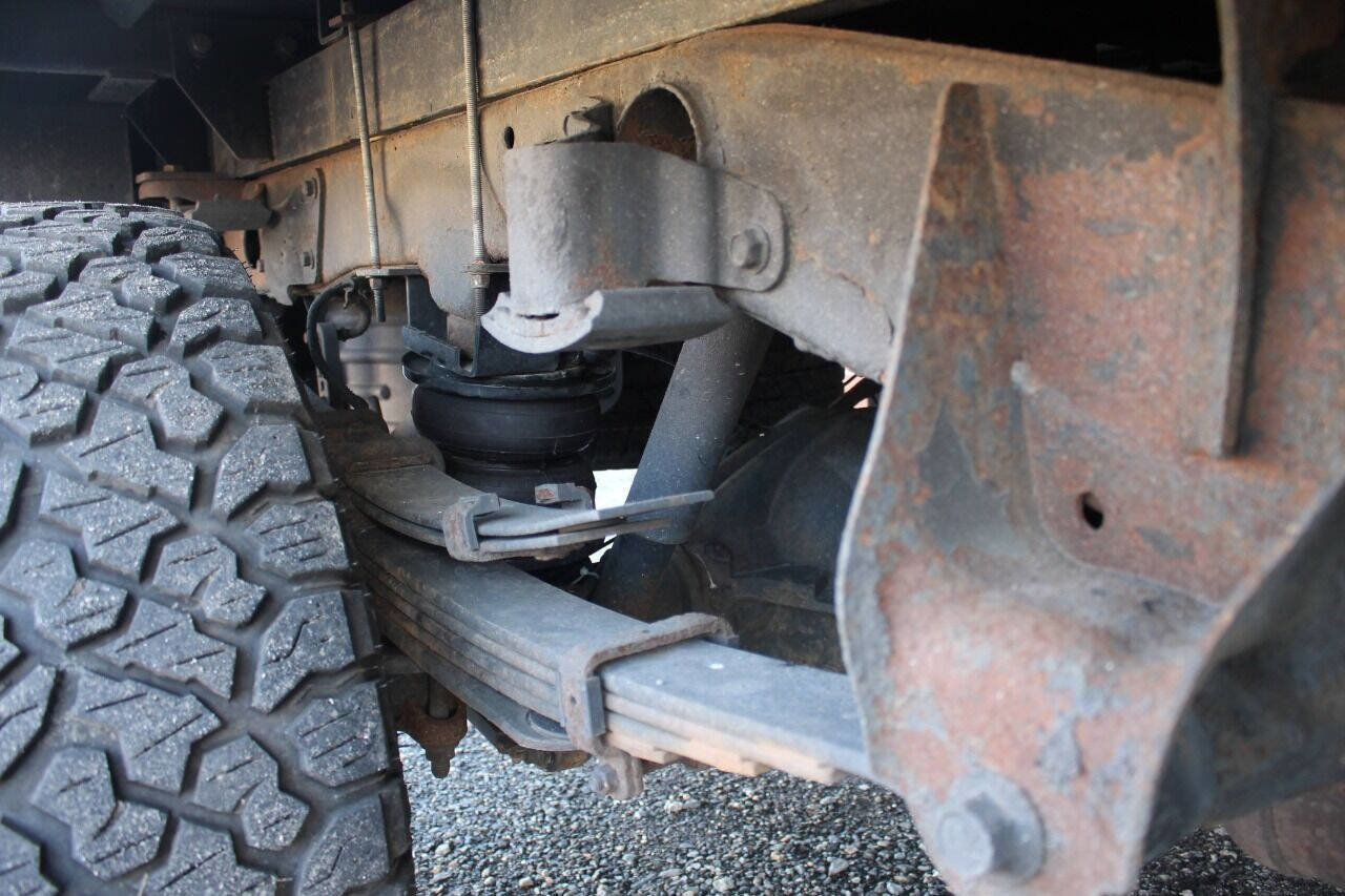 Used 2013 Chevrolet Silverado 3500 LT w/ Convenience Package image 23