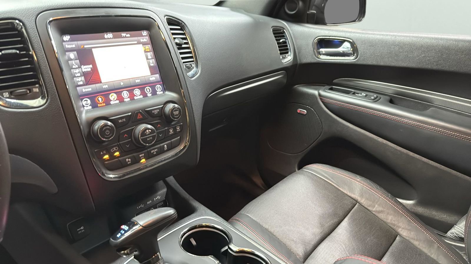 Used 2018 Dodge Durango R/T w/ Blacktop Package image 20